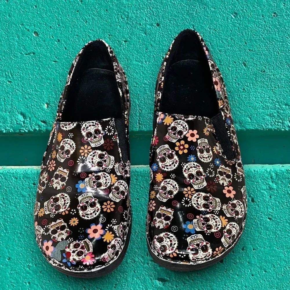Spring Step Skull Slip On Mules - Picture 2 of 6
